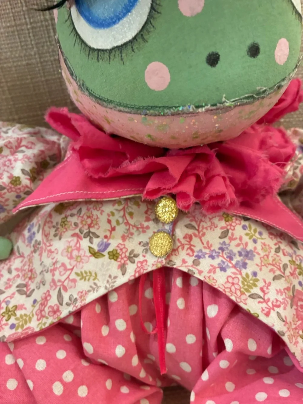 Handmade Pink & Green Holiday Frog Wreath attachment